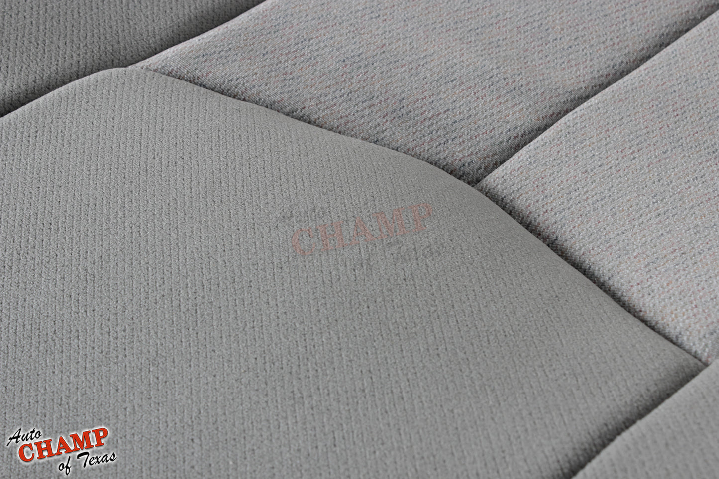 2003-2006 GMC Yukon & Yukon XL SLE SLT Driver Side Bottom Cloth Seat Cover Gray